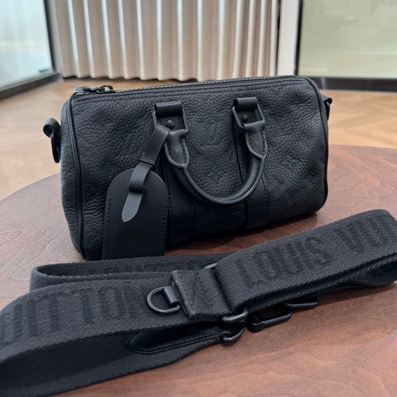 a3060f6c8364d935f77f11d8af4ea7a9 Pre‑loved ❤️ Louis Vuitton Keepall 25 - Image 1