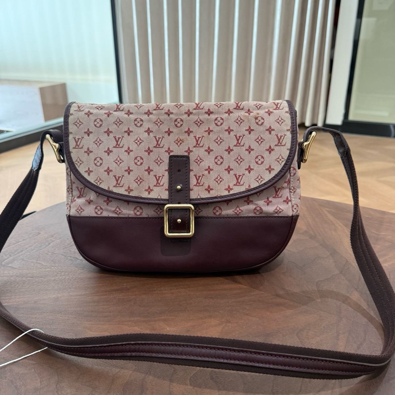 d2e623dafcd87ee3c175cc297513c981 LV Louis Vuitton Denim Shoulder Hobo Bag - Image 1